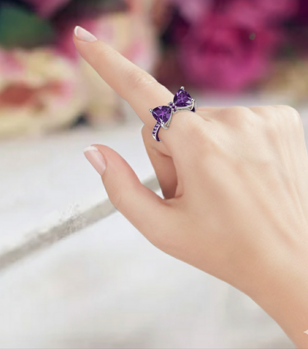 Silver-Plated Cubic Zirconia-Studded Finger Ring (Purple)