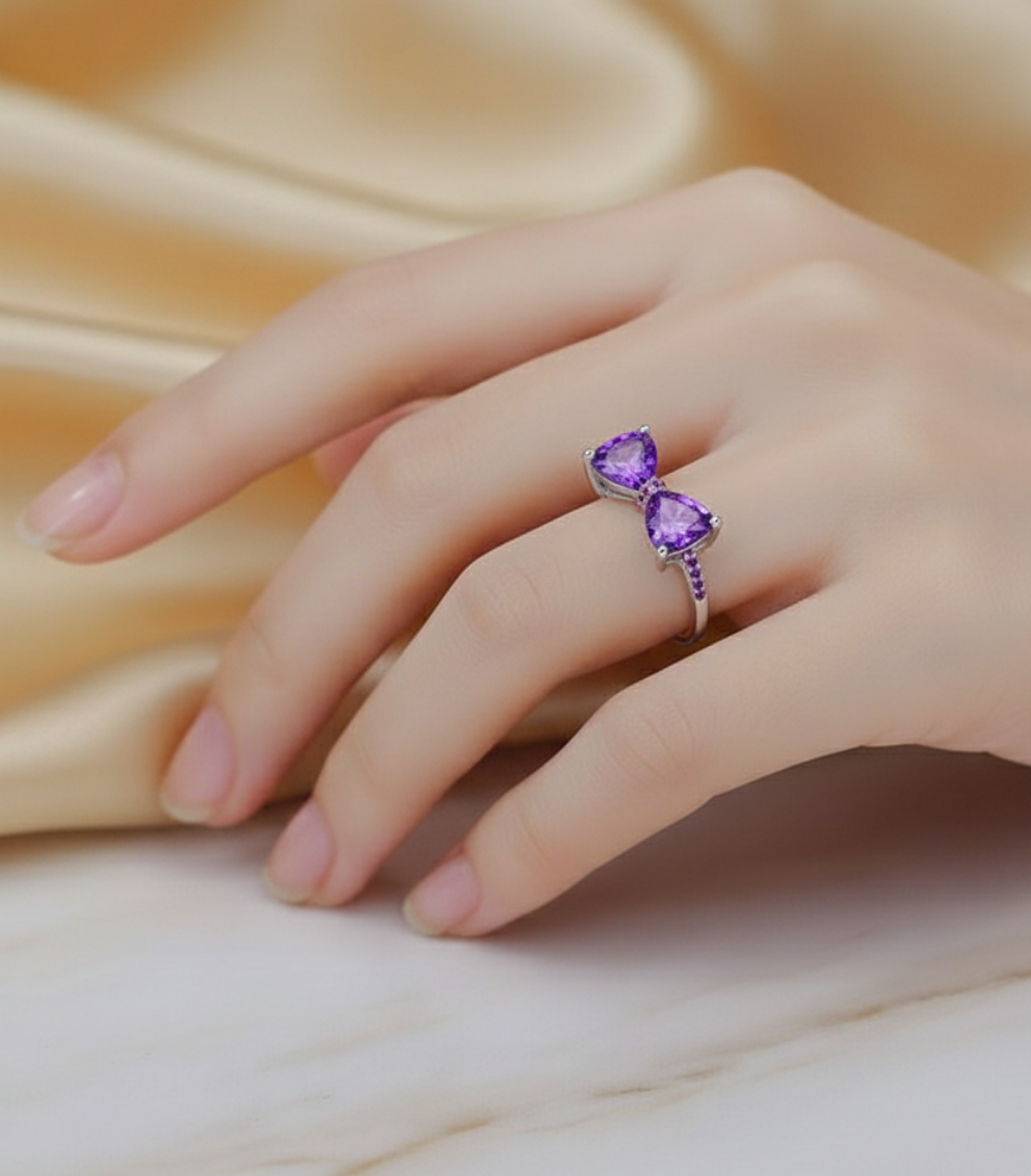 Silver-Plated Cubic Zirconia-Studded Finger Ring (Purple)